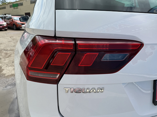 Volkswagen Tiguan Highline, 2018 года, пробег 130094 км