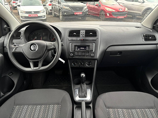 Volkswagen Polo Comfortline, 2020 года, пробег 122169 км