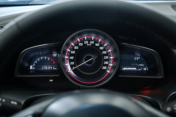 Mazda 3, 2014 года, пробег 176000 км