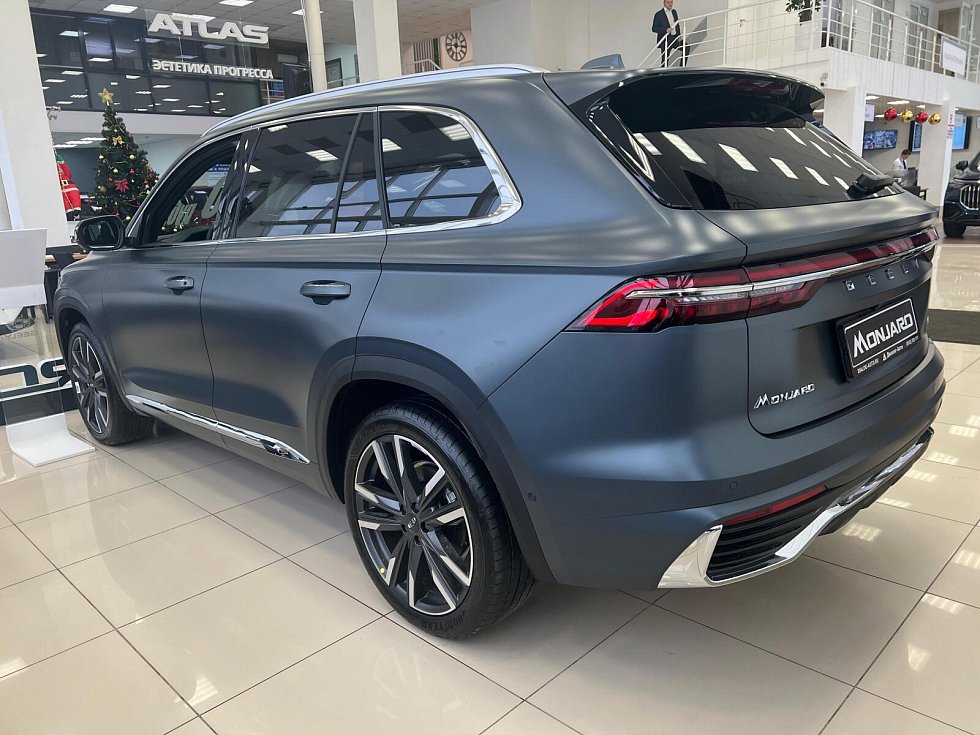 Geely Monjaro Флагман, черный