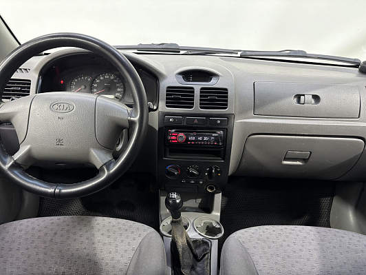 Kia Rio, 2004 года, пробег 206743 км