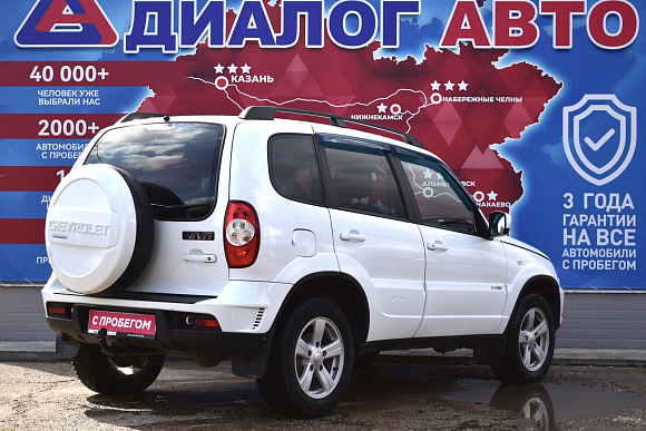 Chevrolet Niva GLC, 2015 года, пробег 241500 км
