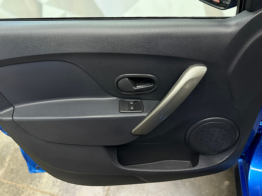 Renault Sandero Stepway Life, 2019 года, пробег 82979 км