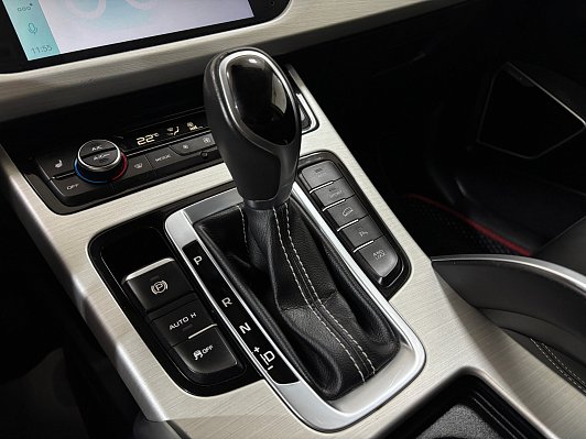 Geely Atlas Люкс + Yandex Auto, 2020 года, пробег 104001 км