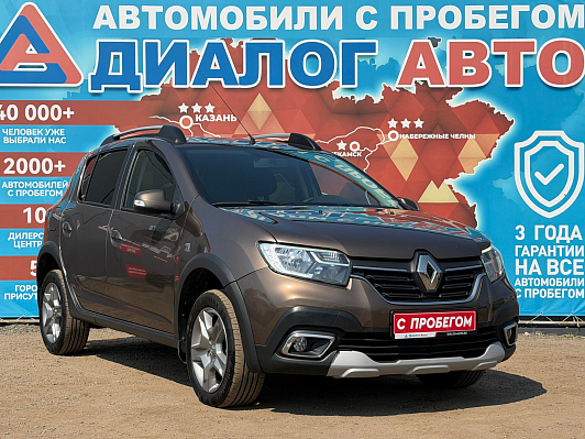 Renault Sandero Stepway Life, 2020 года, пробег 81000 км