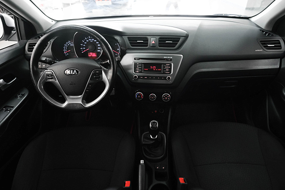Kia Rio Comfort Аудио, 2017 года, пробег 63900 км