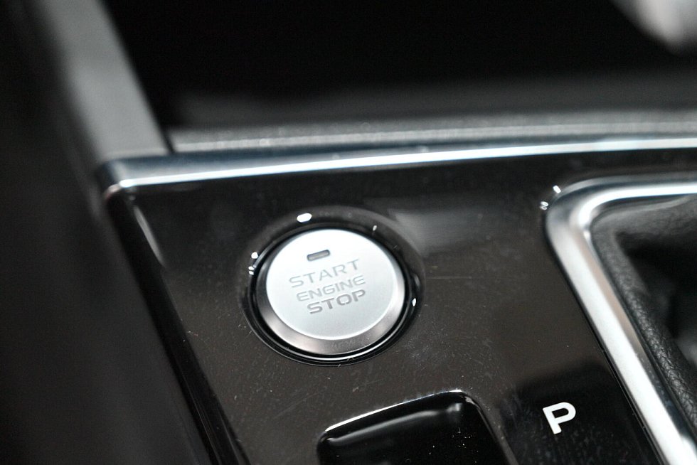 Changan Eado Plus Техно, белый