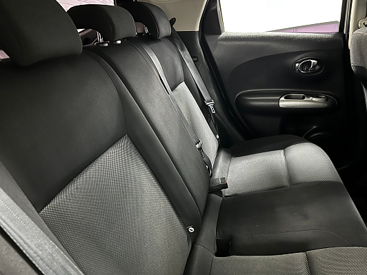 Nissan Juke SE+ Sport, 2013 года, пробег 166000 км