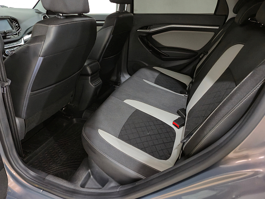 Lada (ВАЗ) Vesta Luxe, 2019 года, пробег 64169 км