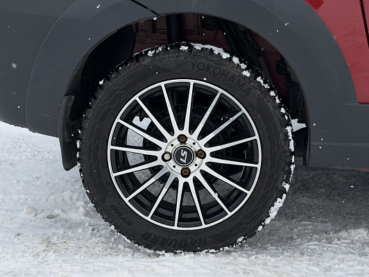 Lada (ВАЗ) Largus Luxe (5 мест), 2019 года, пробег 123500 км