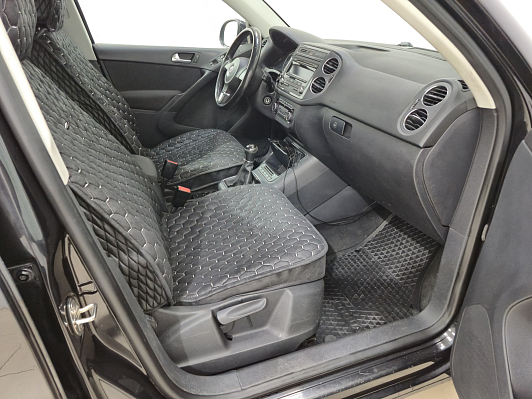 Volkswagen Tiguan, 2011 года, пробег 258371 км