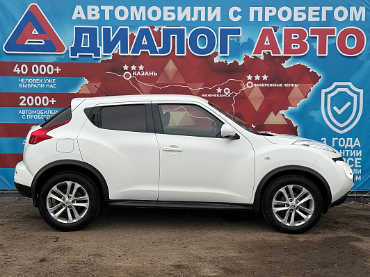 Nissan Juke SE, 2012 года, пробег 150000 км