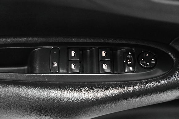 Citroen C4 Exclusive, 2014 года, пробег 118000 км