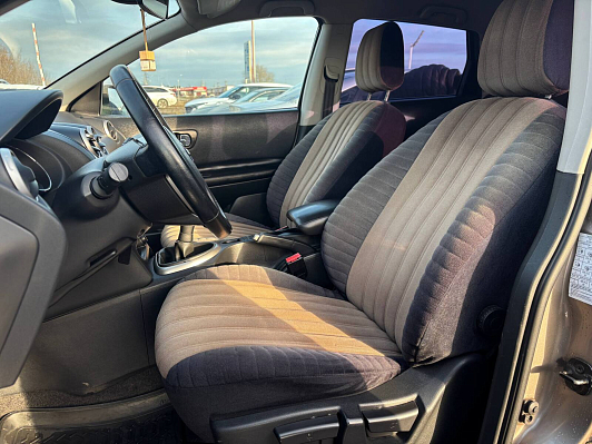 Nissan Qashqai SE, 2012 года, пробег 210713 км