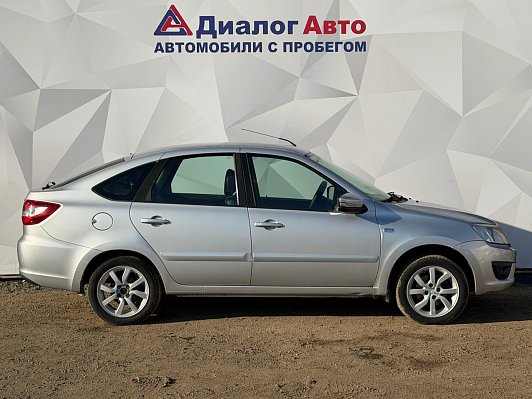 Lada (ВАЗ) Granta Comfort Multimedia Glonass 21911-51-00D, 2017 года, пробег 124000 км