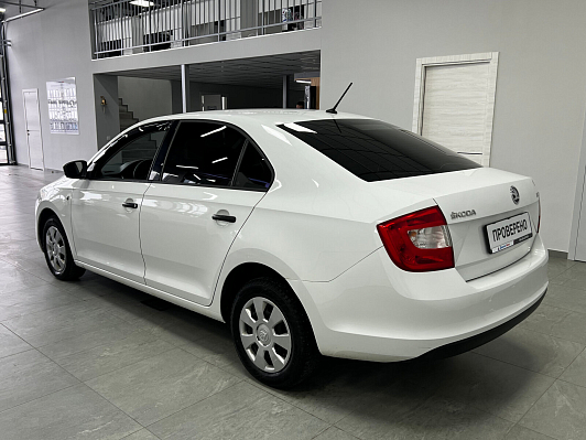 Skoda Rapid Ambition, 2015 года, пробег 150111 км