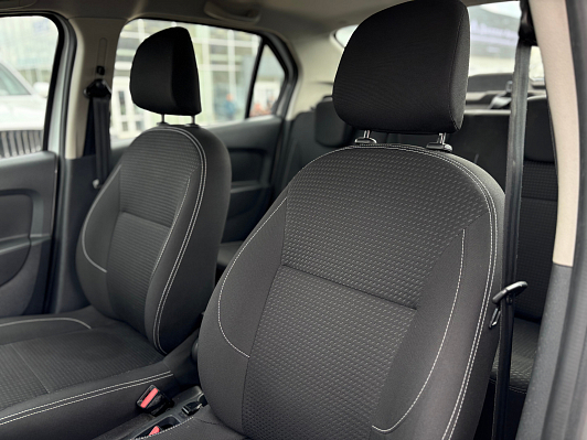 Renault Logan Drive, 2021 года, пробег 69977 км