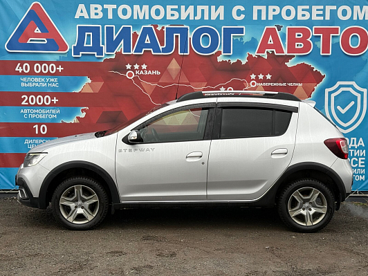 Renault Sandero Stepway Drive, 2018 года, пробег 80863 км