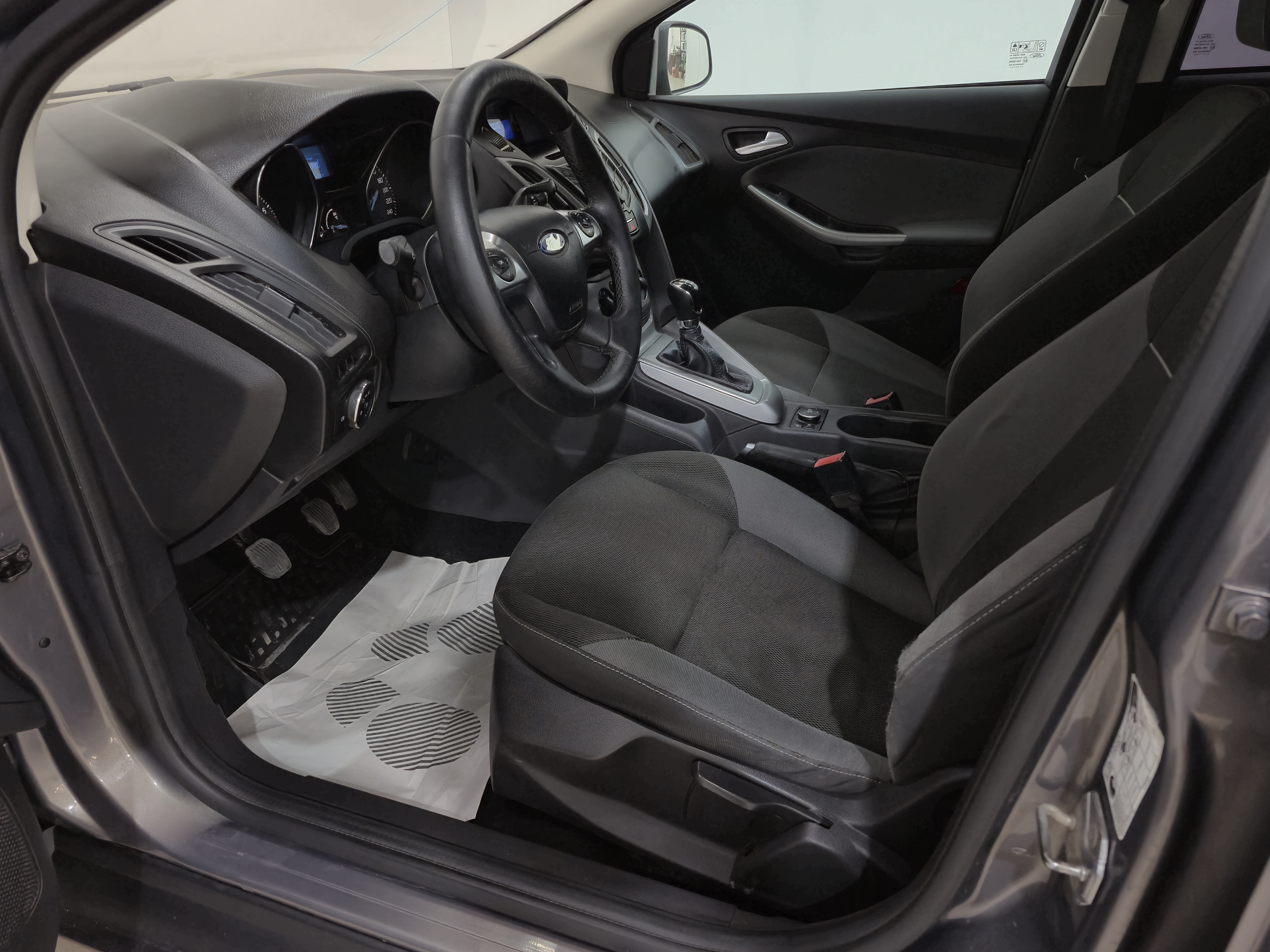 Ford Focus SYNC Edition, 2011 года, пробег 340759 км