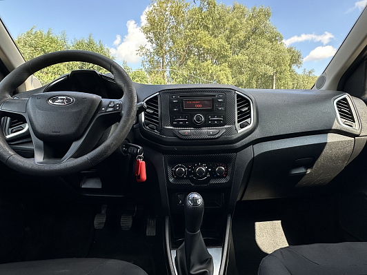 Lada (ВАЗ) XRAY Comfort, 2017 года, пробег 157100 км