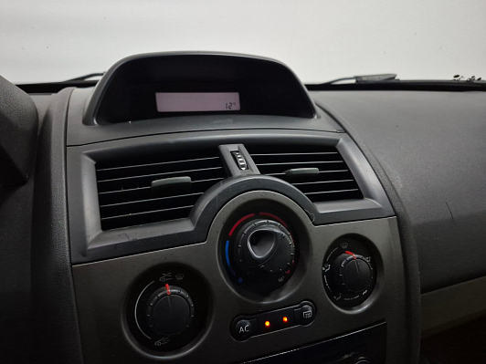 Renault Megane, 2006 года, пробег 180000 км