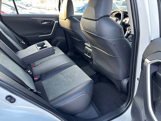 Toyota RAV4 Adventure Ultimate, 2025 года, пробег 20 км