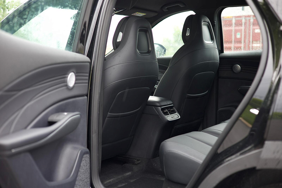 Omoda C7 Joy, черный