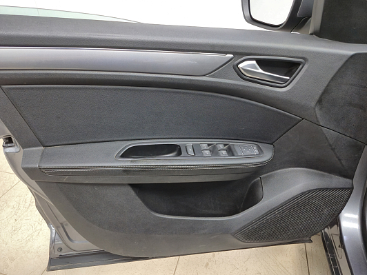 Renault Arkana Drive, 2021 года, пробег 32030 км