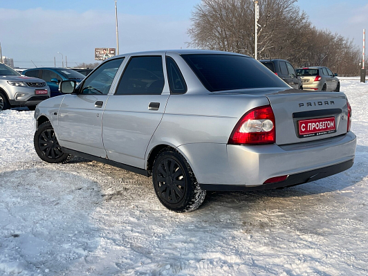 Lada (ВАЗ) Priora Норма, 2011 года, пробег 111824 км