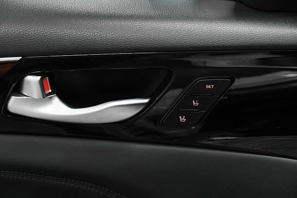 Kia K7, 2016 года, пробег 175974 км