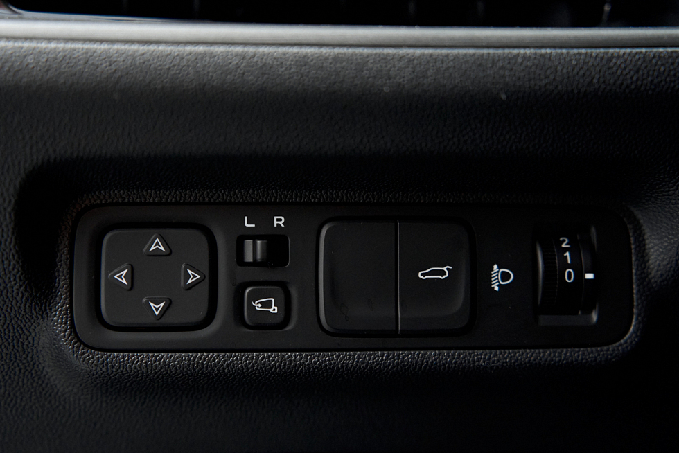 Changan UNI-S Техно, серый