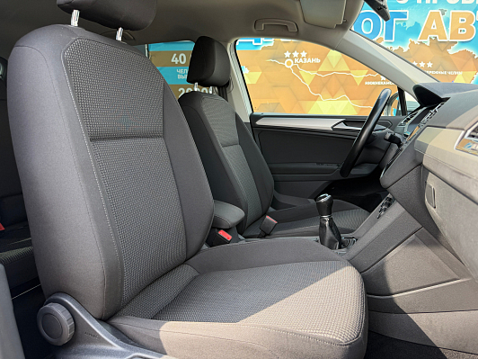 Volkswagen Tiguan Trendline, 2019 года, пробег 207260 км