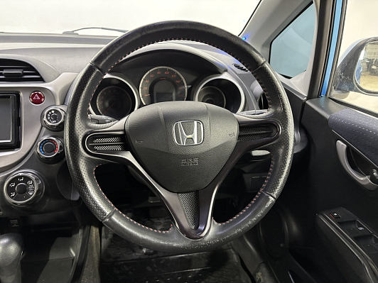 Honda Fit, 2008 года, пробег 264727 км