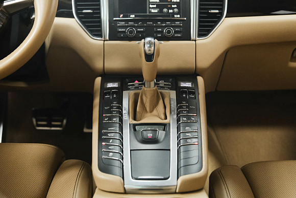 Porsche Macan S, 2015 года, пробег 182983 км