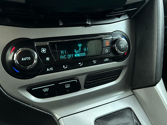Ford Focus SYNC Edition, 2013 года, пробег 226197 км