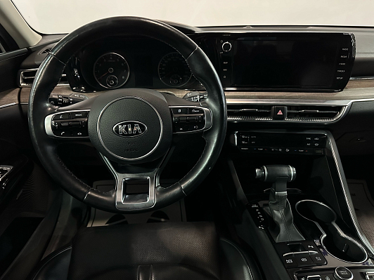 Kia K5 Luxe, 2021 года, пробег 74000 км