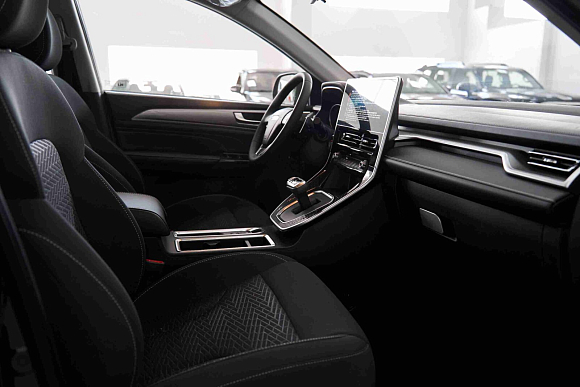 Haval M6 Base, черный
