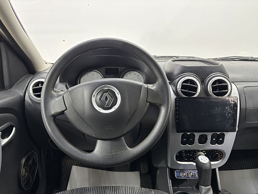 Renault Logan, 2011 года, пробег 181937 км