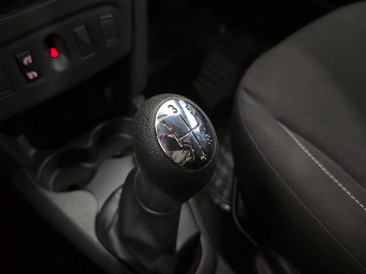 Renault Sandero Confort, 2018 года, пробег 44464 км