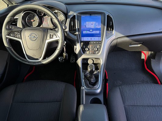 Opel Astra Sport, 2013 года, пробег 180917 км