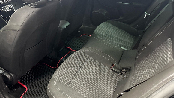 Opel Astra, 2017 года, пробег 158781 км