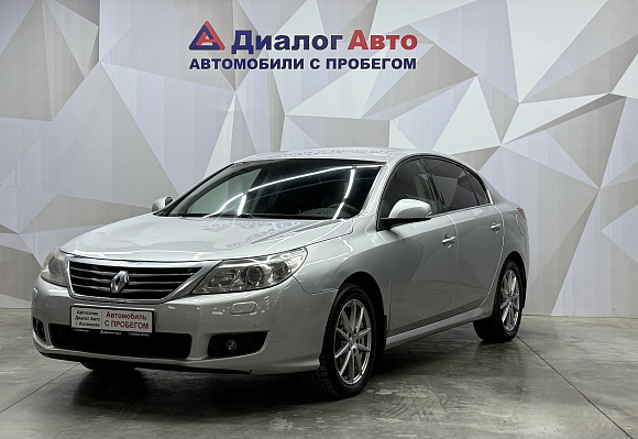 Renault Latitude Privilege, 2012 года, пробег 217598 км