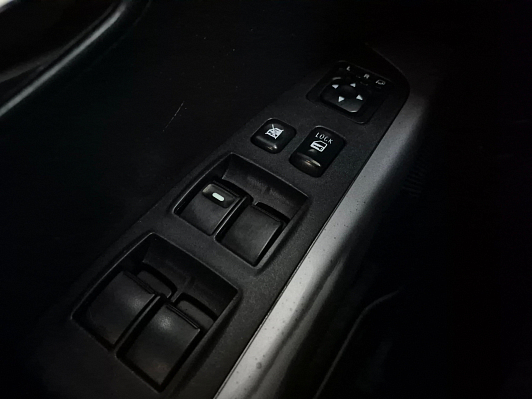 Mitsubishi Outlander Intense, 2010 года, пробег 346656 км