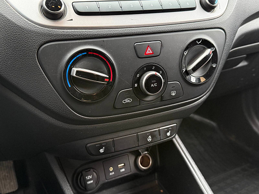 Hyundai Solaris Comfort, 2017 года, пробег 100517 км