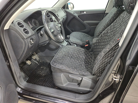 Volkswagen Tiguan, 2011 года, пробег 258371 км