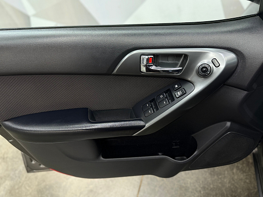 Kia Cerato, 2012 года, пробег 201501 км