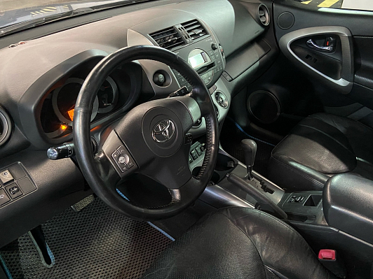 Toyota RAV4, 2008 года, пробег 230001 км