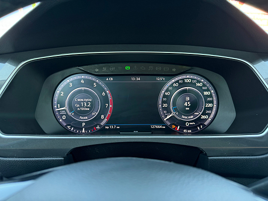 Volkswagen Tiguan, 2017 года, пробег 127627 км