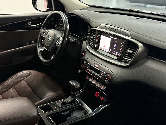 Kia Sorento Prestige, 2019 года, пробег 204000 км