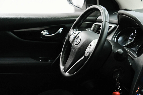 Nissan Qashqai LE, 2014 года, пробег 210800 км